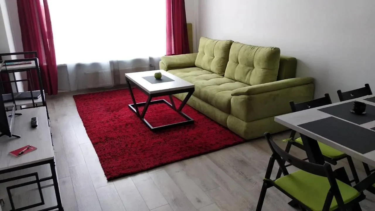 Fly Up Home Apartment Boryspilʼ